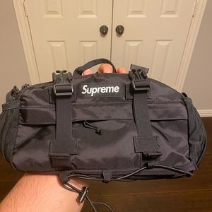 Supreme Waistbag